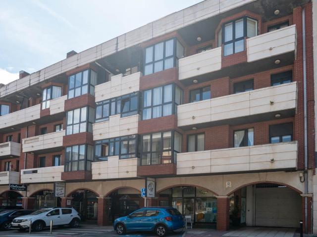 Piso en venta en Suances, Cantabria