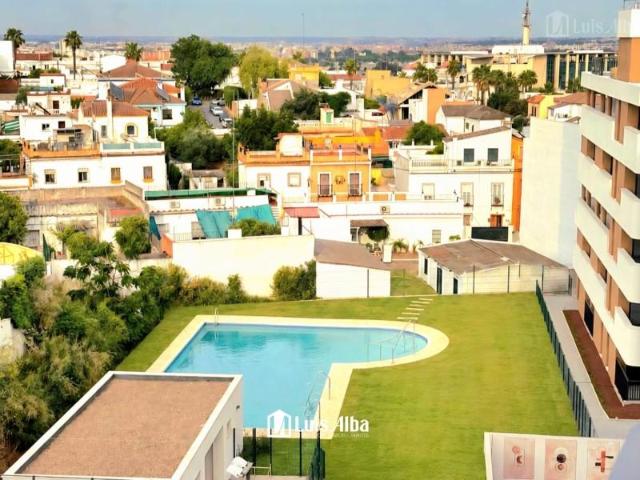 Piso en venta en La Mascareta, Tomares