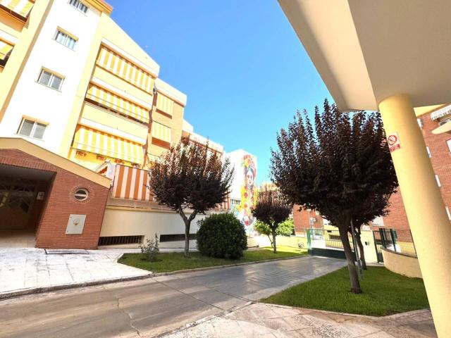 Piso en venta en Linares, Andalucía