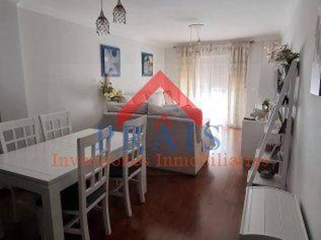 Piso en venta en Barriada Los Salesianos, Utrera