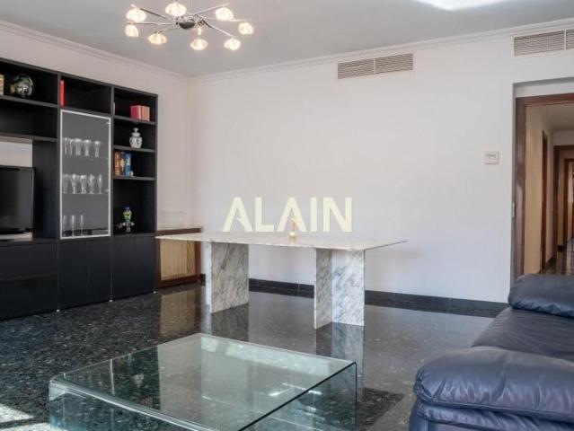 Piso en venta en Ciutat Vella, Comarca de València