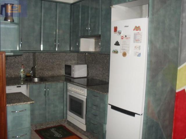 Piso en venta en Teis, Vigo