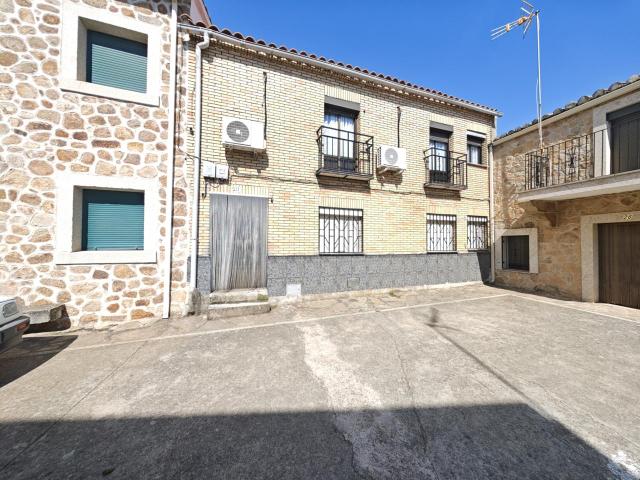 Piso en venta en Riolobos, Extremadura