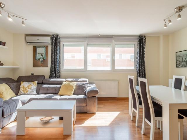 Piso en venta en Los Hueros, Villalbilla