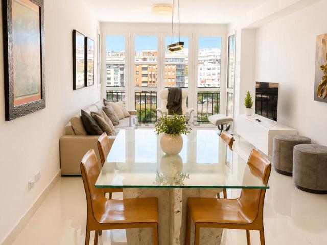 Piso en venta en Soho, Málaga