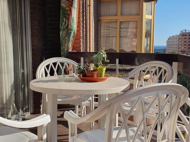 Piso en alquiler en Benalúa, l'Alacantí