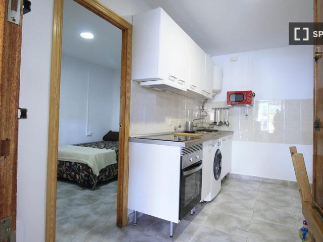 Apartamento en alquiler en Madrid, Peñagrande