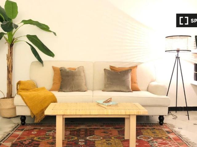 Apartamento en alquiler en Sevilla, Alfalfa