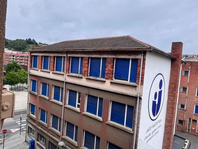 Piso en venta en Erandio, Altzaga
