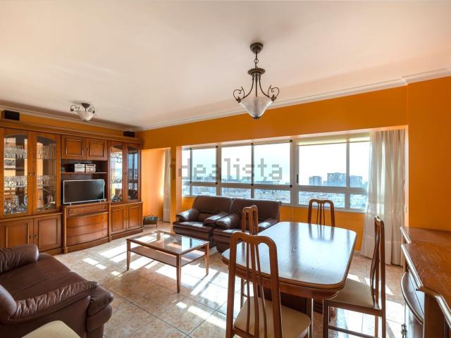 Piso en venta en Escaleritas, Gran Canaria