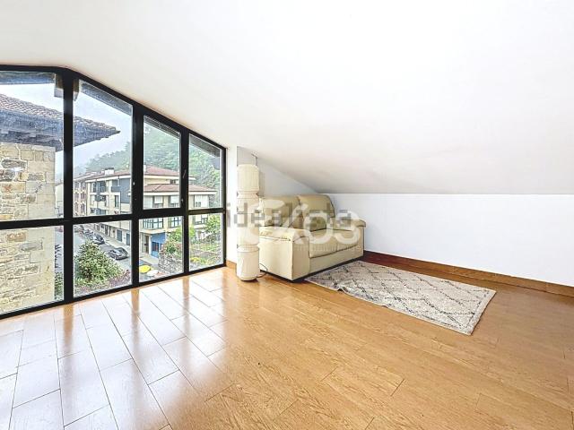 Dúplex en venta en Eskoriatza, Gipuzkoa