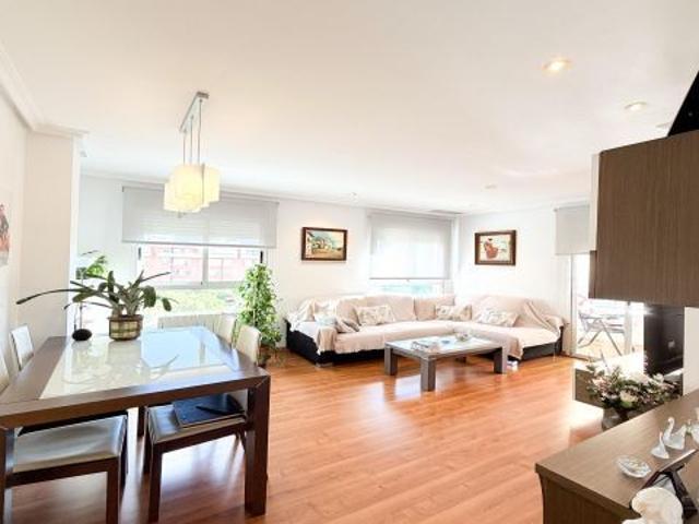 Piso en venta en Atzavares, Elche