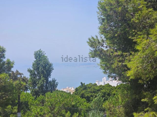 Dúplex en venta en Urbanización Puerto Estepona (Seghers), Costa del Sol Occidental