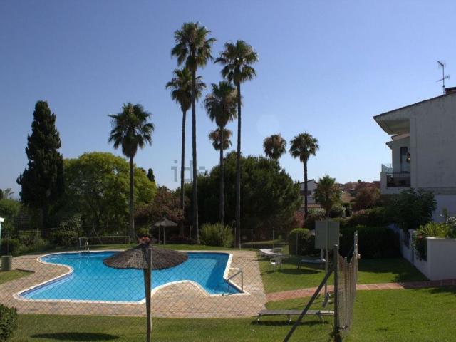 Ático en venta en Estepona, Málaga