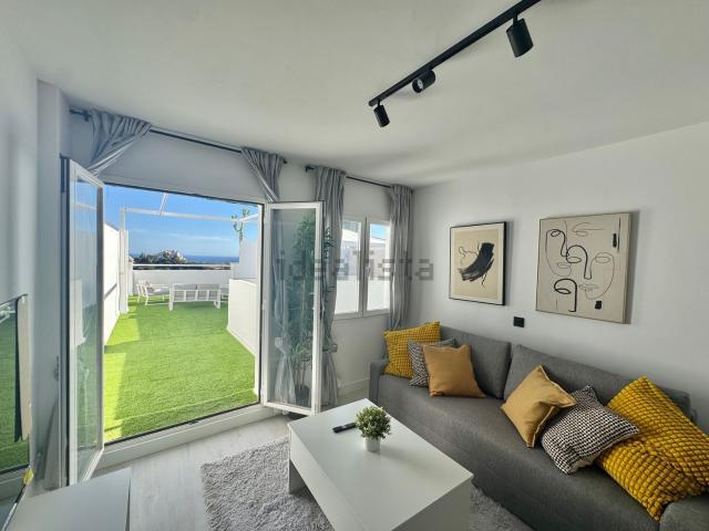 Piso en venta en Forest Hills, Estepona