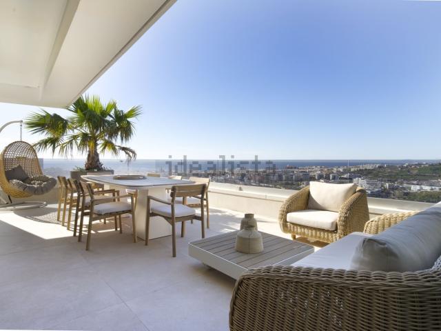 Dúplex en alquiler en Barriada Islas Canarias, Costa del Sol Occidental