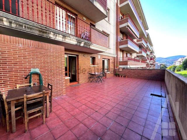 Piso en venta en Etxebarri, Barrio Kukullaga