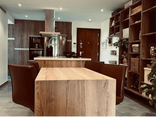 Piso en venta en Puerto de la Torre, Málaga-Costa del Sol