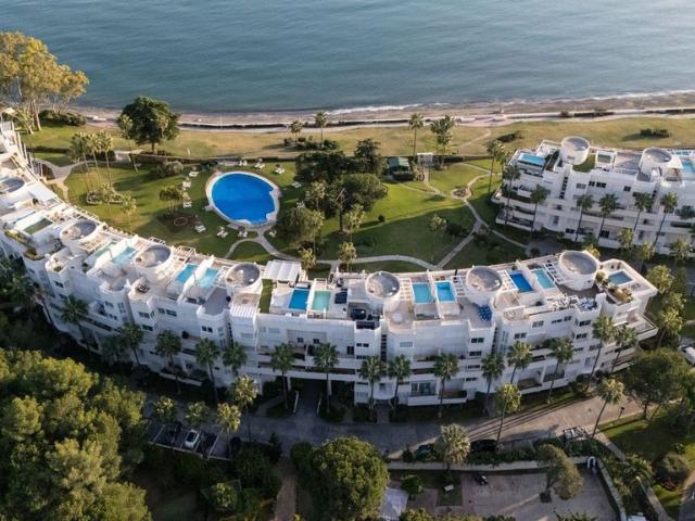 Piso en venta en Barriada Islas Canarias, Estepona