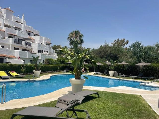 Piso en alquiler en Estepona, Torrevigía - Las Joyas