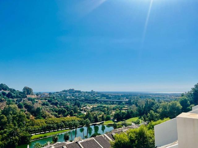 Piso en venta en Artola, Costa del Sol Occidental