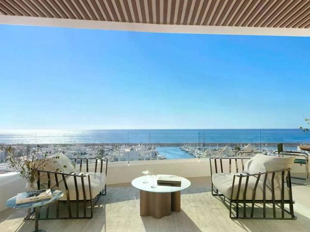 Piso en venta en Torrequebrada, Costa del Sol Occidental
