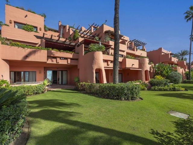 Piso en venta en Barriada Islas Canarias, Costa del Sol Occidental