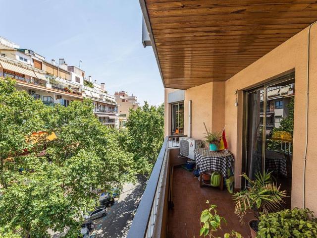 Piso en venta en Pere Garau, Palma