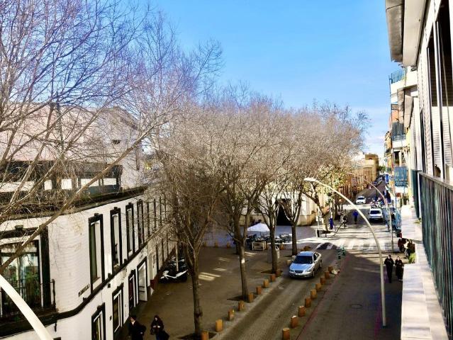 Piso en venta en San Gil, Sevilla