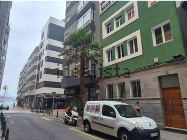 Piso en venta en Santa Catalina-Canteras, Gran Canaria