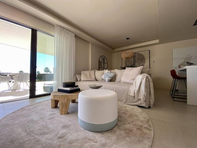 Piso en venta en Barriada Islas Canarias, Costa del Sol Occidental
