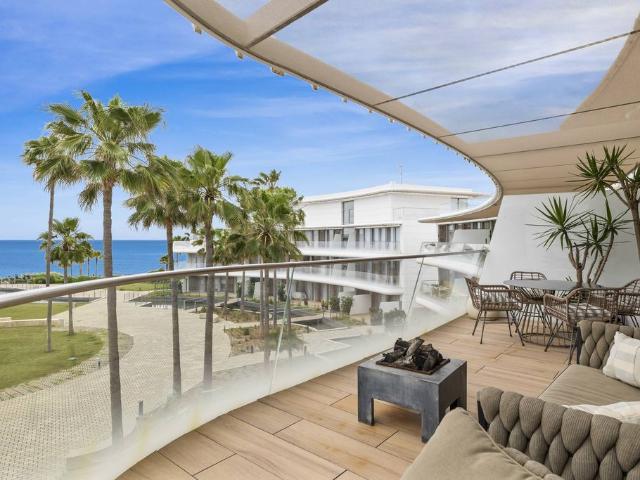 Piso en venta en Barriada Islas Canarias, Costa del Sol Occidental