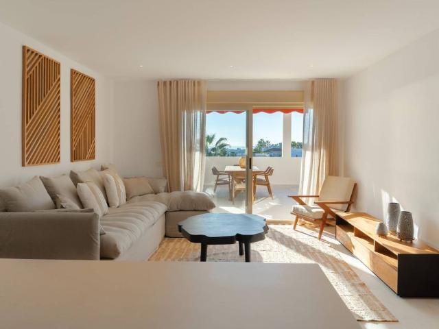 Piso en venta en Nueva Andalucía, Costa del Sol Occidental