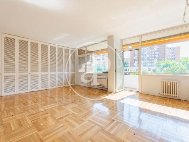 Piso en venta en Tetuán, Madrid