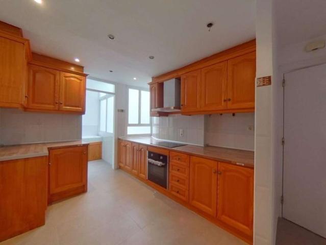 Piso en venta en Triana, Sevilla