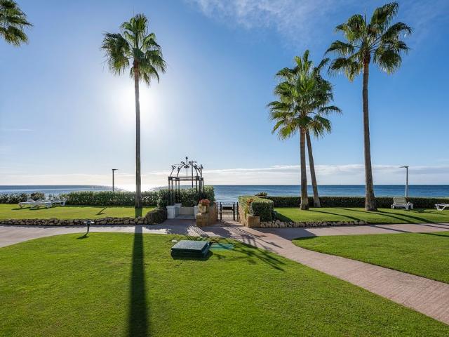 Piso en venta en La Carolina, Costa del Sol Occidental