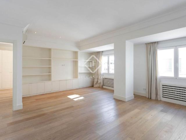 Piso en alquiler en Medina-sidonia, Madrid