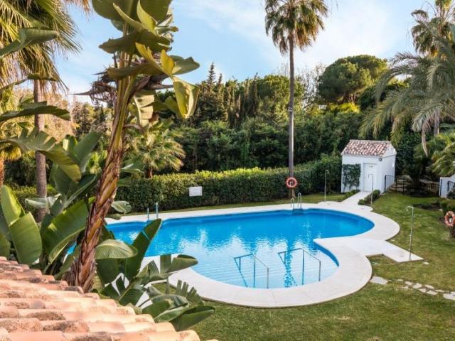 Piso en venta en Málaga, Urbanización Los Verdales