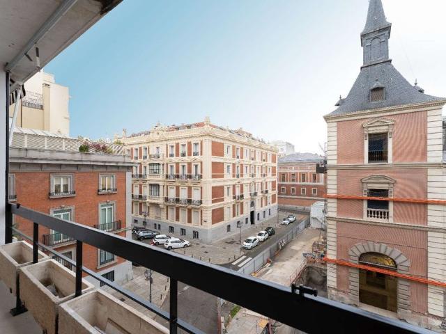 Piso en venta en Retiro, Madrid