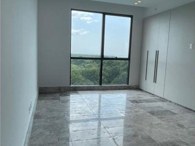Piso exclusivo de 32240 m2 en venta en Santa María, Provincia de Coclé