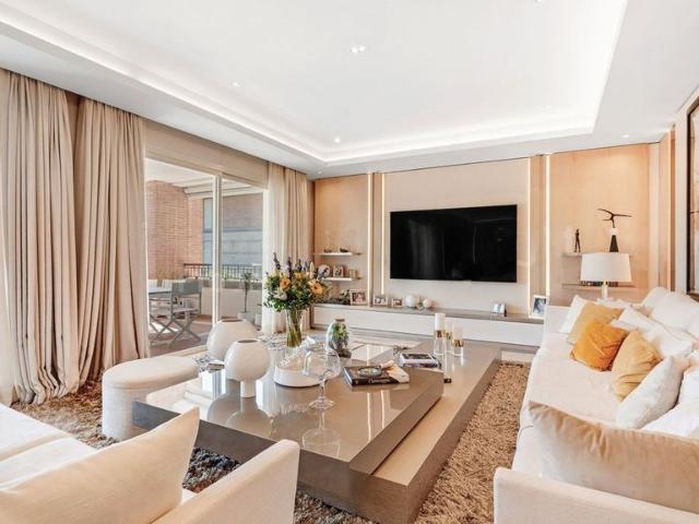 Piso en venta en El Vicario, Costa del Sol Occidental