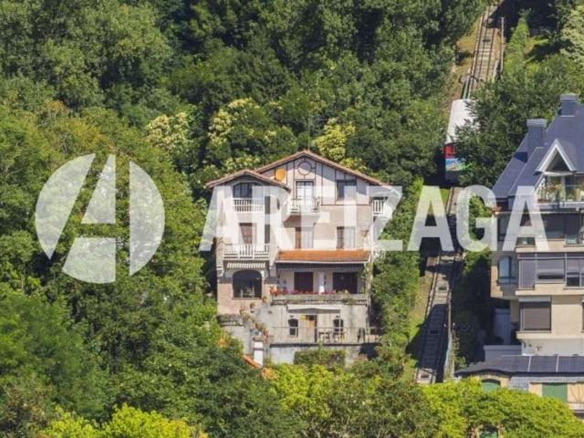 Chalet en venta en Mendebaldea, Donostia-san Sebastián