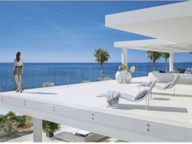 Piso en venta en Barriada Islas Canarias, Costa del Sol Occidental