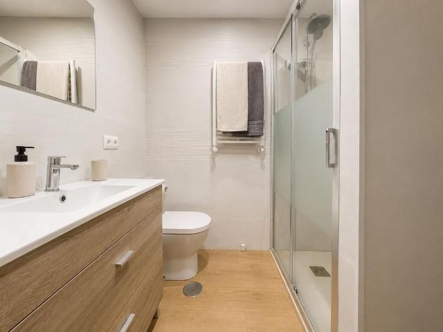 Piso en venta en Valverde, Madrid