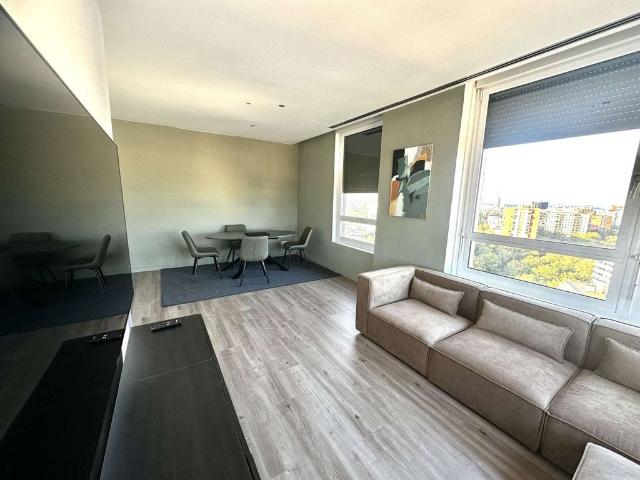 Piso en alquiler en Barcelona, Diagonal Mar i el Front Marítim del Poblenou