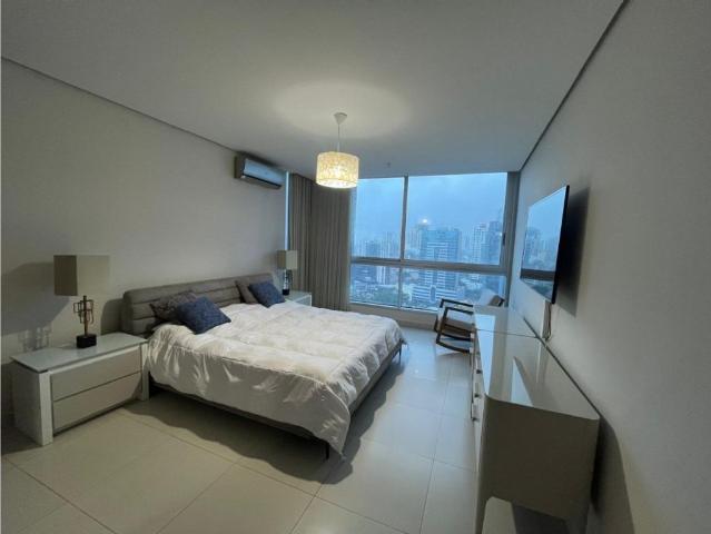 Piso de lujo en alquiler en Bella Vista, Panamá