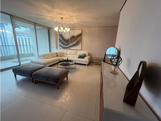 Piso de lujo en alquiler en Bella Vista, Panamá