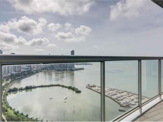 Piso exclusivo en alquiler en Bella Vista, Panamá