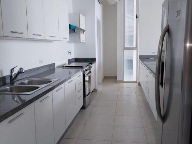 Piso exclusivo en alquiler en Bella Vista, Provincia de Colón