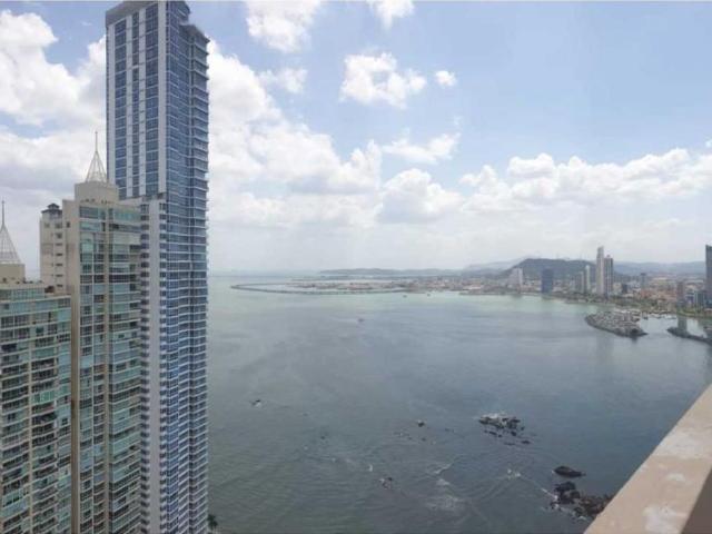 Piso exclusivo en alquiler en Bella Vista, Provincia de Colón
